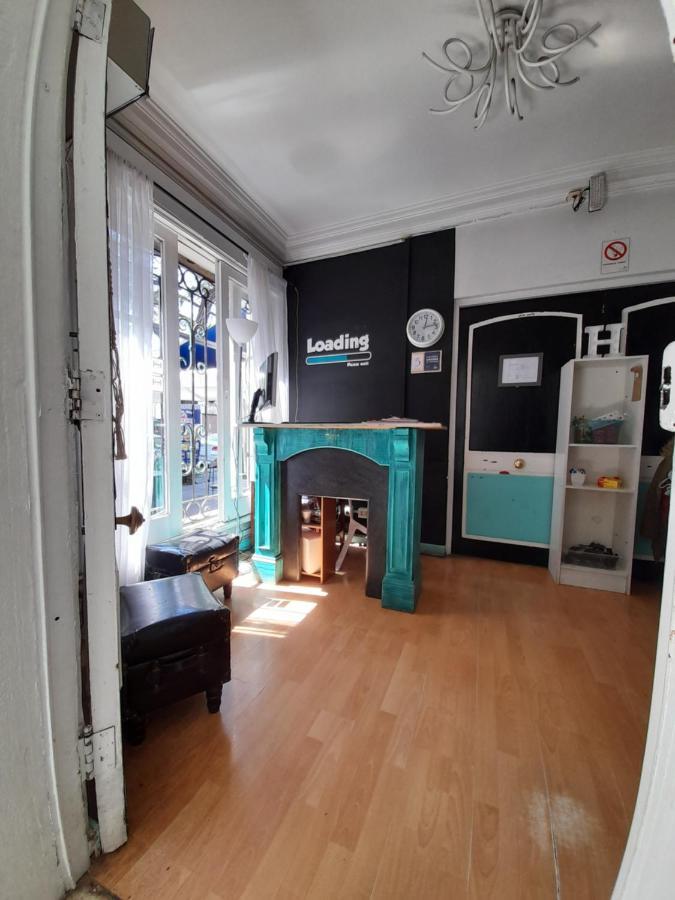 Atacama Hostel Backpackers Сантьяго Екстер'єр фото