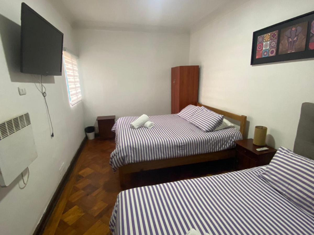 Atacama Hostel Backpackers Сантьяго Екстер'єр фото