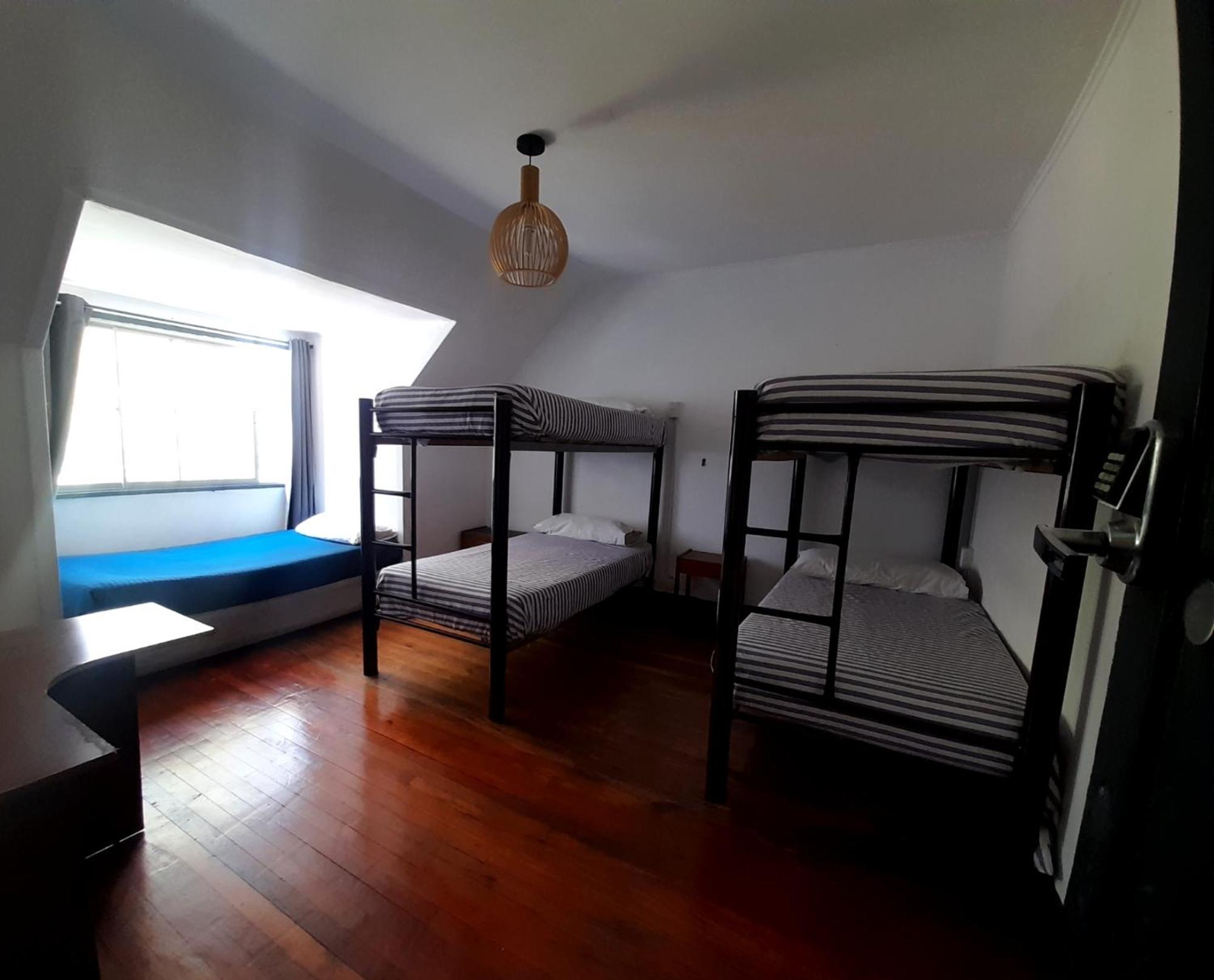Atacama Hostel Backpackers Сантьяго Екстер'єр фото