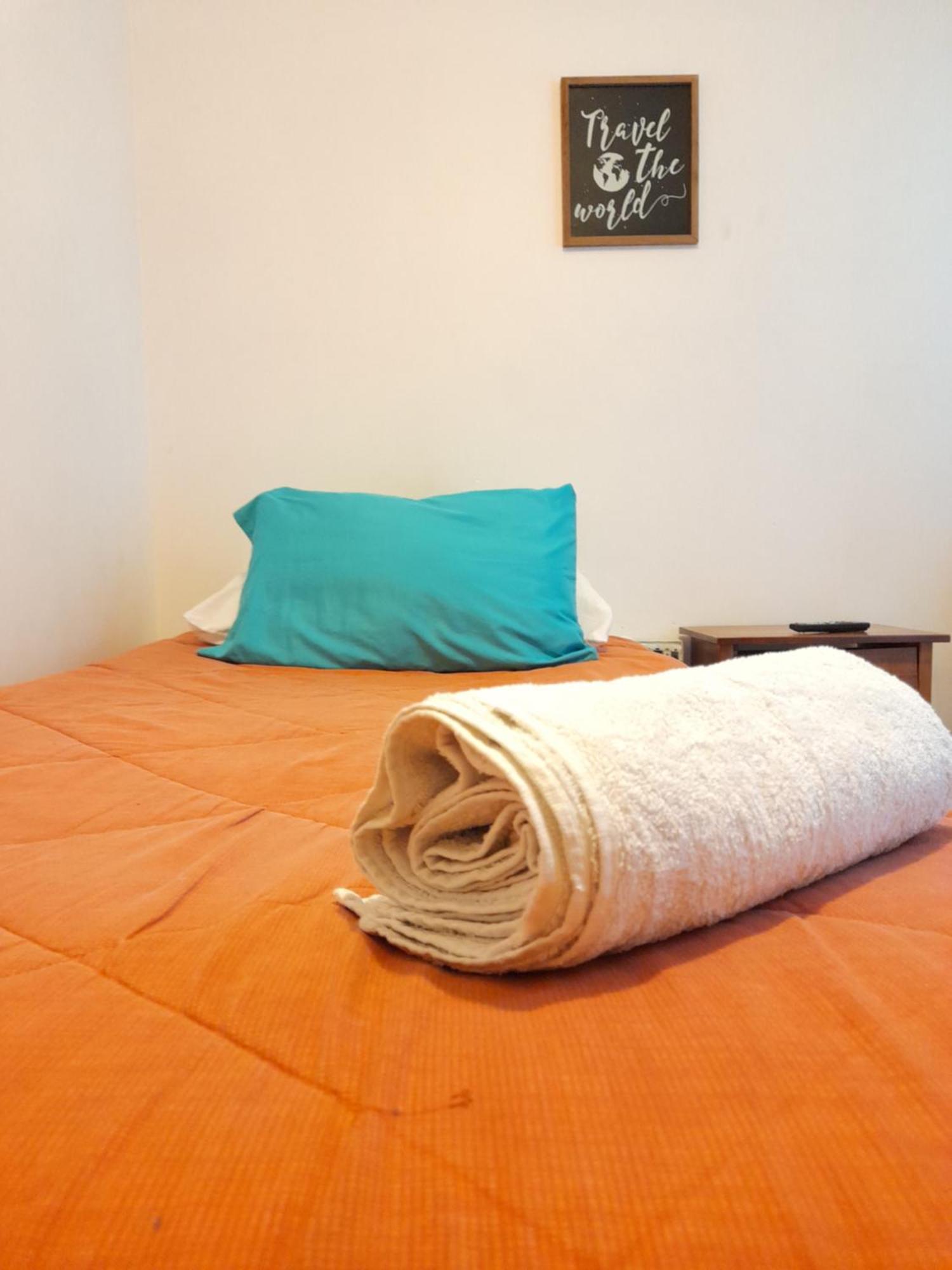Atacama Hostel Backpackers Сантьяго Екстер'єр фото