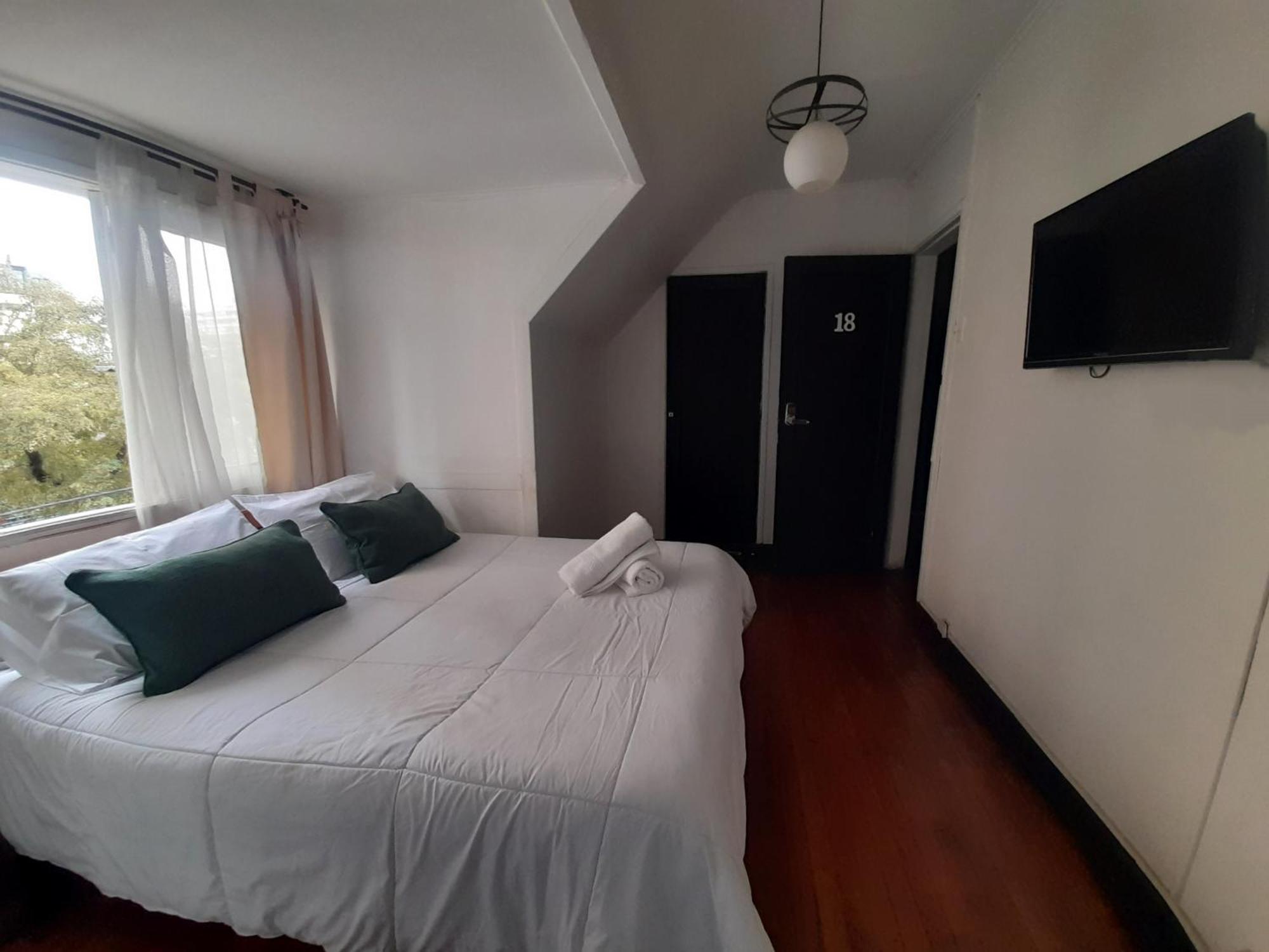 Atacama Hostel Backpackers Сантьяго Екстер'єр фото