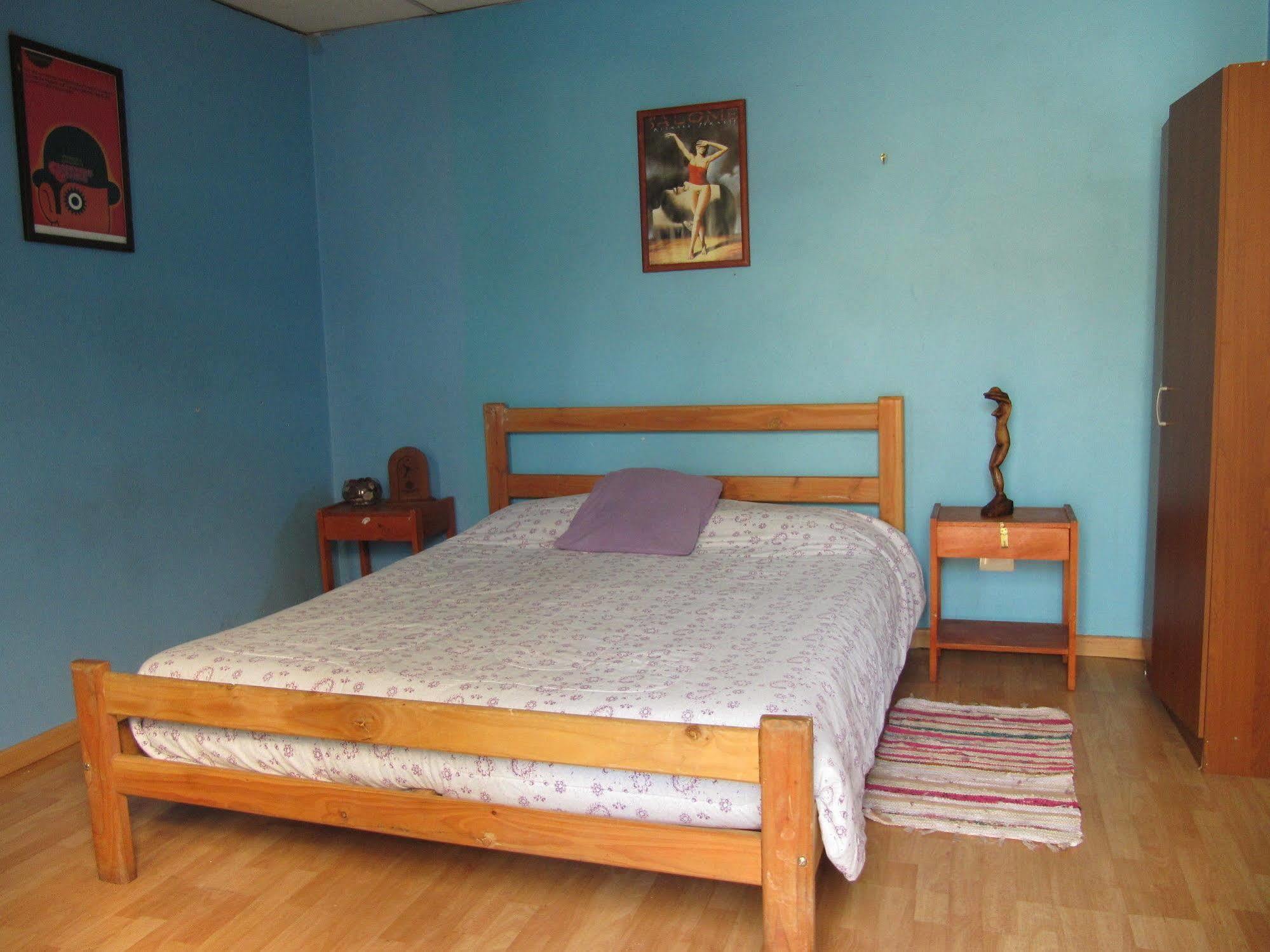 Atacama Hostel Backpackers Сантьяго Екстер'єр фото
