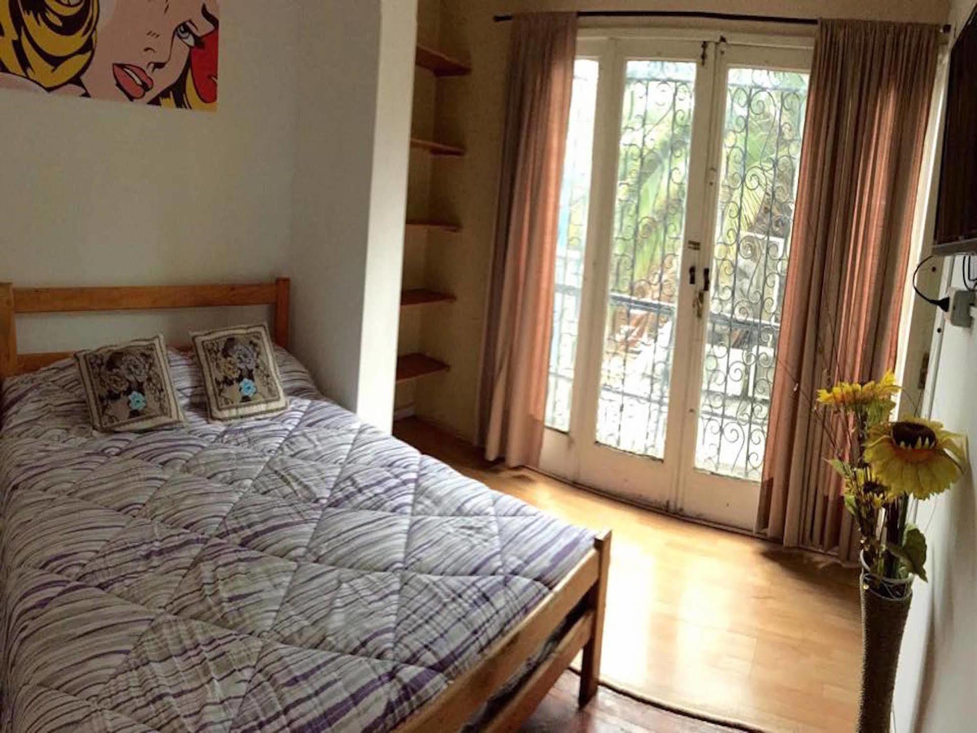 Atacama Hostel Backpackers Сантьяго Екстер'єр фото